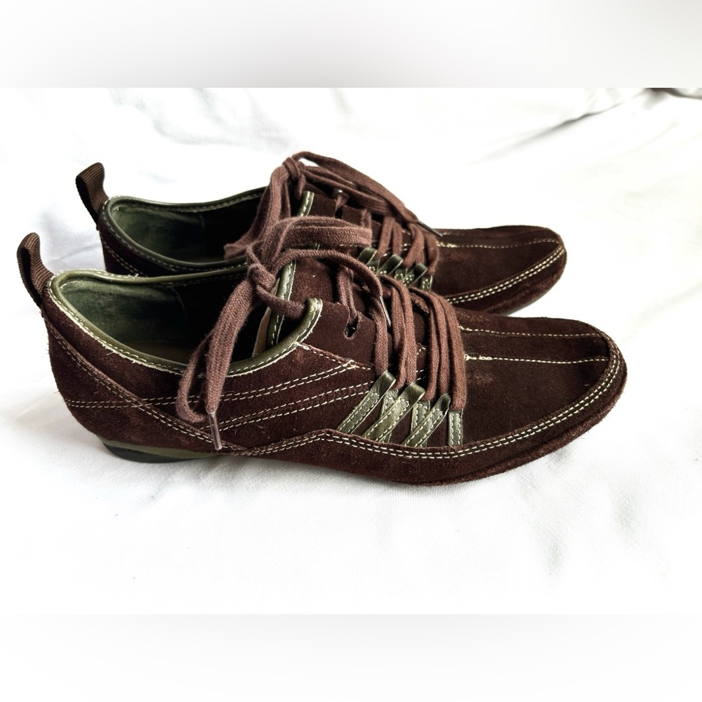 Aerosoles Sports Brown Suede Flats Lace Up Round Toe Comfort Shoes Size 8 H2031